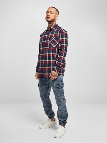 Urban Classics Comfort fit Button Up Shirt in Blue