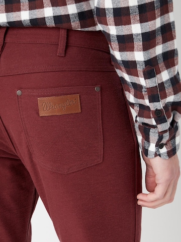 WRANGLER Regular Jeans 'DAHLIA' in Rood