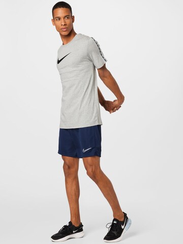 Nike Sportswear Tričko – šedá