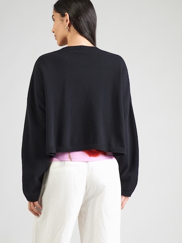 Pull-over oversize & Other Stories en noir
