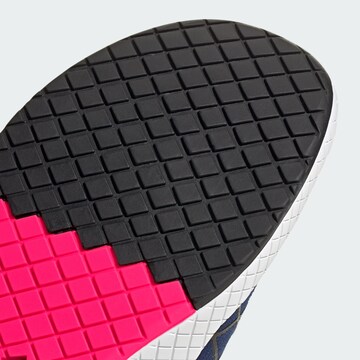 Chaussure de sport ADIDAS PERFORMANCE en bleu