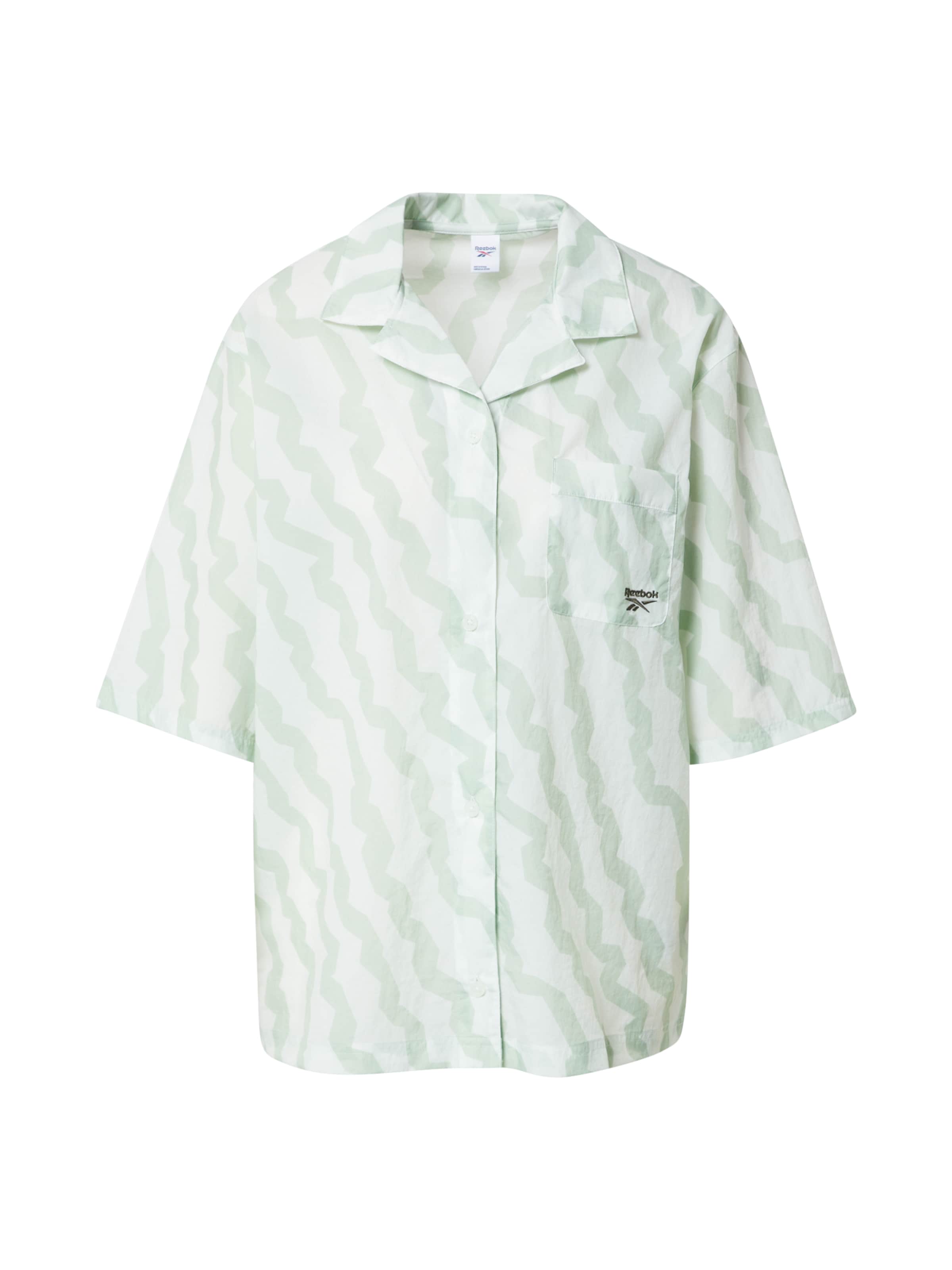 Reebok Blouse in Groen: voorkant