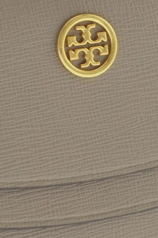Tory Burch Small Leather Goods in One size in Grey