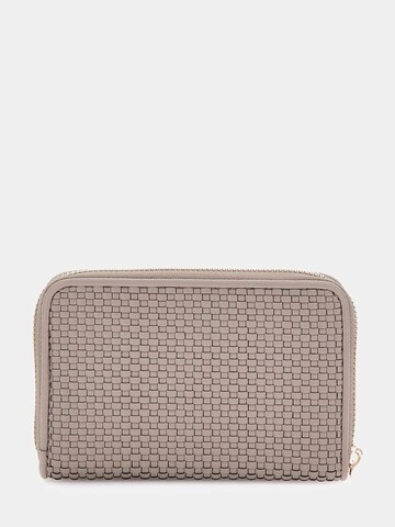 GUESS Wallet 'Phaedra' in Grey