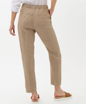 BRAX Tapered Chino 'Maron' in Bruin