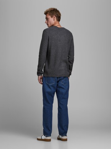 JACK & JONES - Regular Fit Pullover 'Carlos' em cinzento