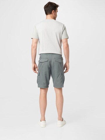 ESPRIT Regular Shorts in Grün