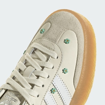 Baskets basses 'Sambae' ADIDAS ORIGINALS en blanc