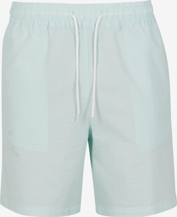 Urban Classics Shorts in Grün: Vorderseite