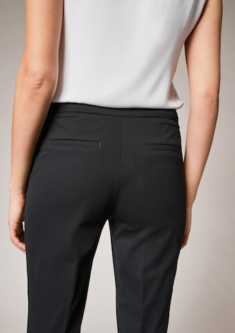 COMMA Regular Trousers with creases in Black