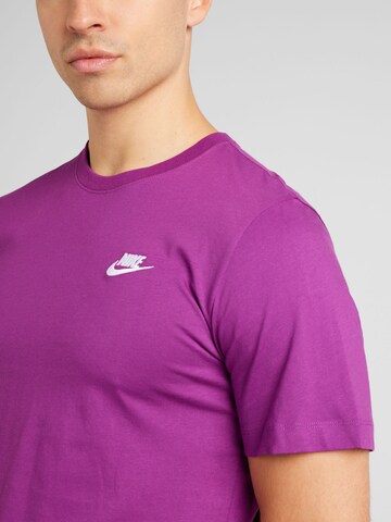 Nike Sportswear Средняя посадка Футболка 'CLUB' в Лиловый
