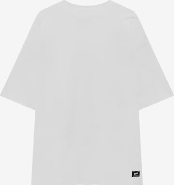 Pull&Bear T-shirt i vit: framsida