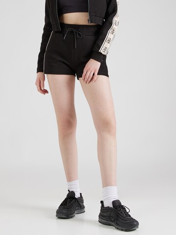 GUESS Regular Sportshorts 'BRITNEY' in Schwarz: predná strana