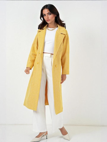 Bigdart - Sobretudo meia-estação em amarelo