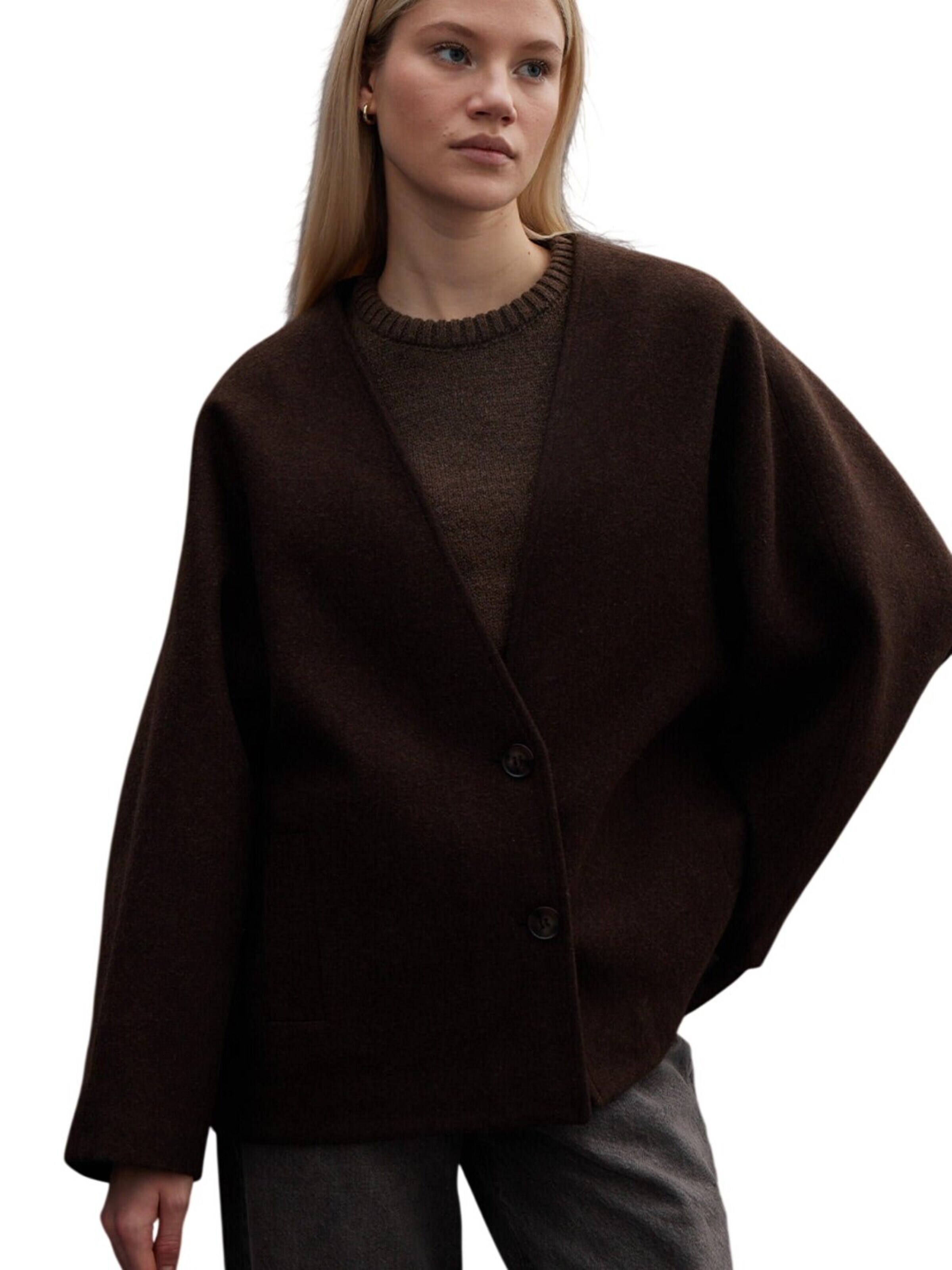 MANUKA Between-Season Jacket in Brown