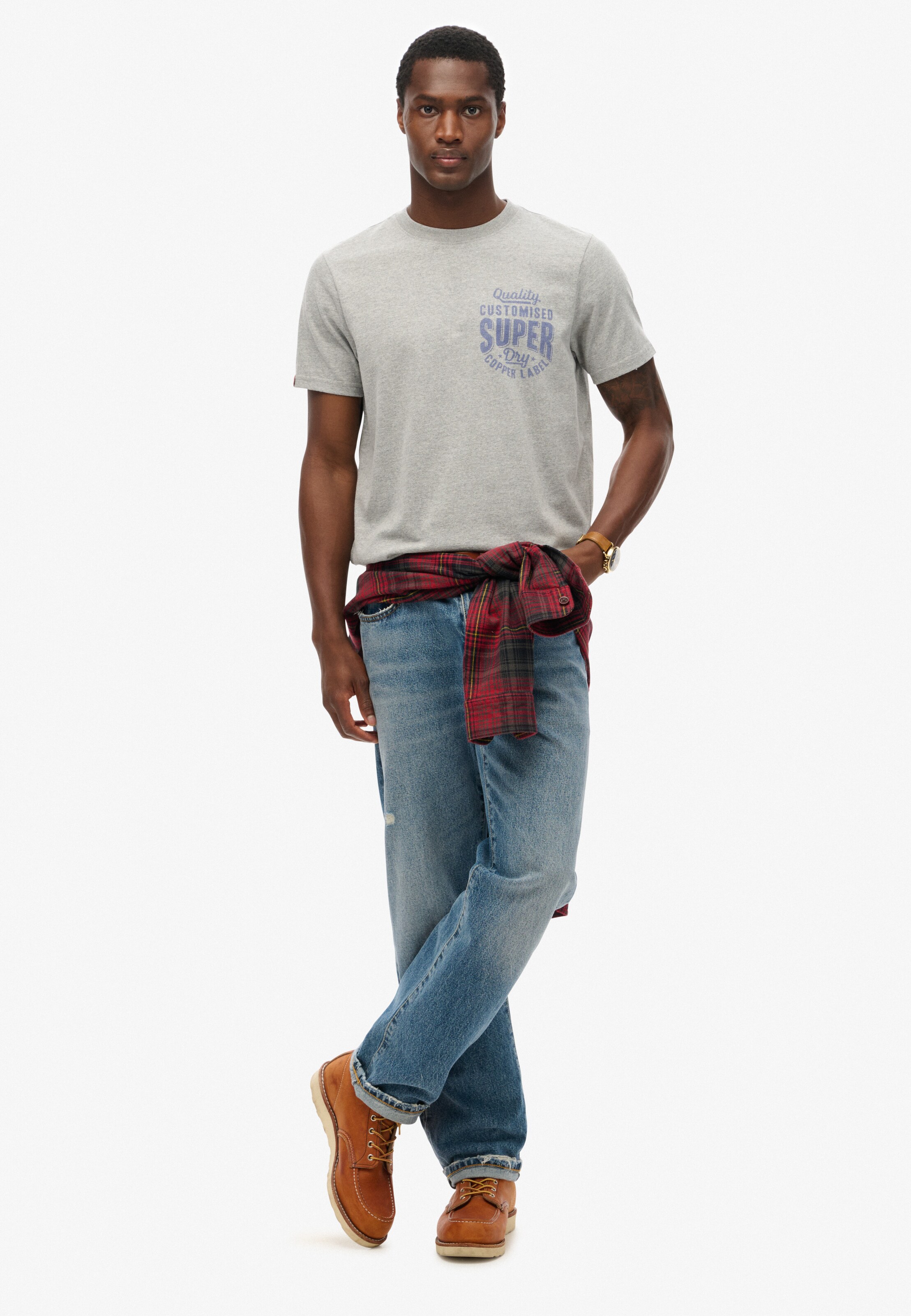 Superdry T-shirt i grå