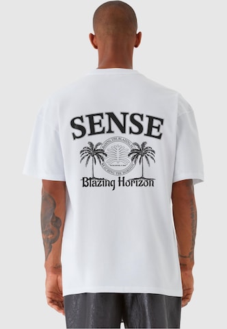 9N1M SENSE Shirt 'Blazing Horizon Palm' in White: front