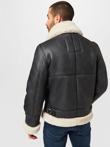 Schott NYC Between-Season Jacket in Black