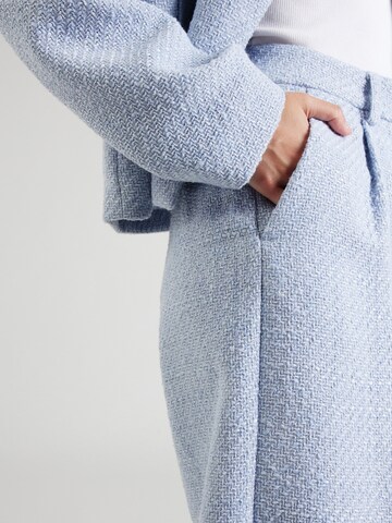 Wide leg Pantaloni con pieghe 'Abriella' di MSCH COPENHAGEN in blu