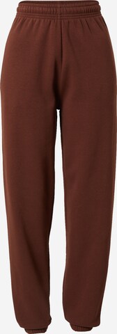 Pantalon 'Dillen' Kendall for ABOUT YOU en marron : devant