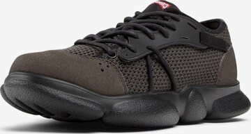 Baskets basses 'Karst' CAMPER en gris : devant