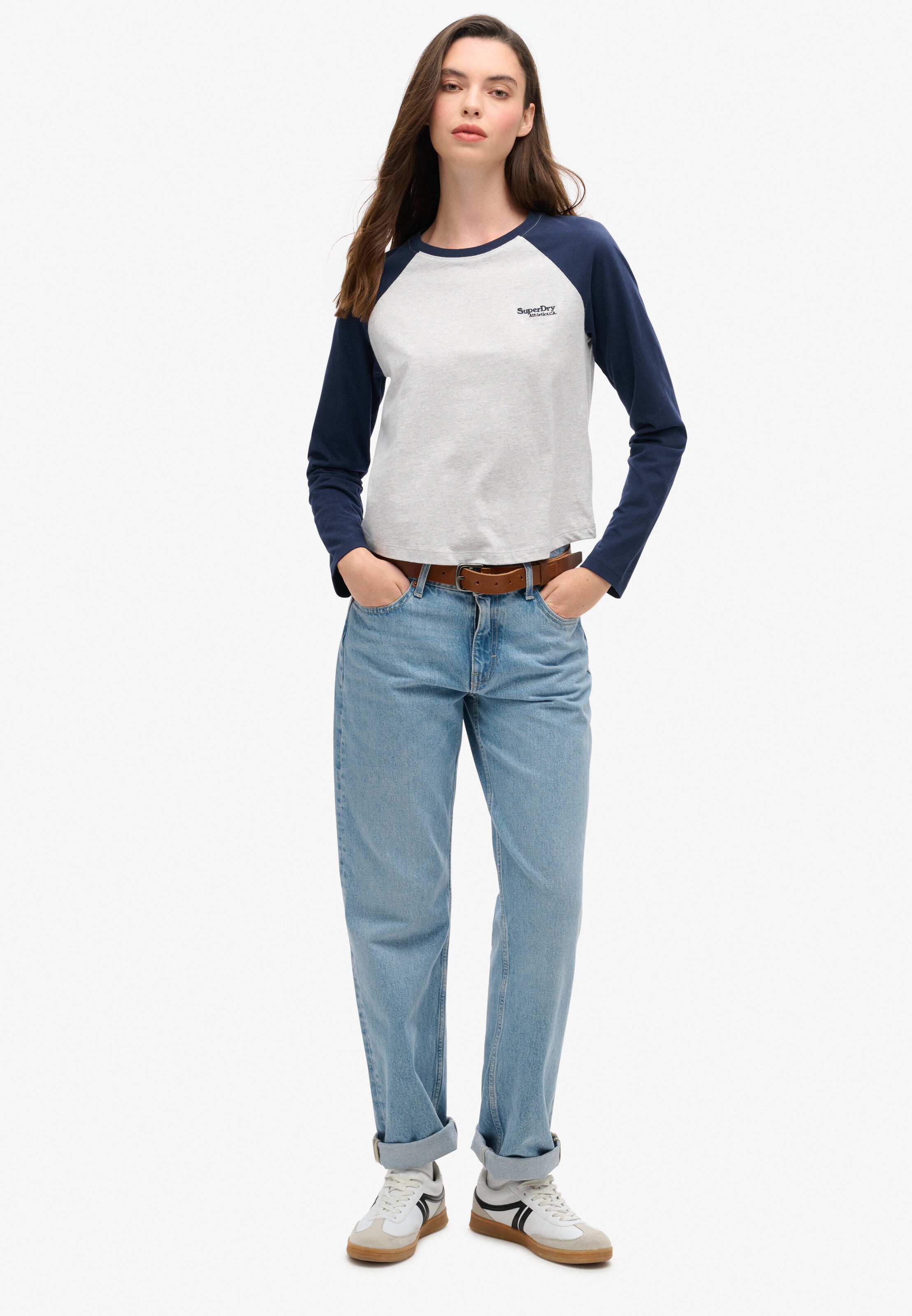 T-shirt 'Essential' Superdry & Co en bleu