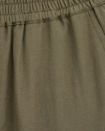 WE Fashion - regular Pantalón en verde