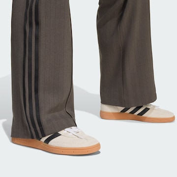 ADIDAS ORIGINALS - regular Pantalón en verde