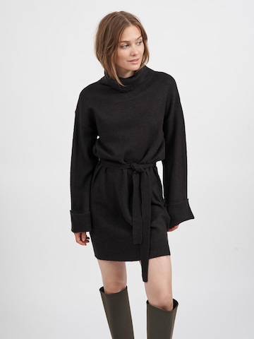 VILA Knitted dress 'Rolfie' in Black: front