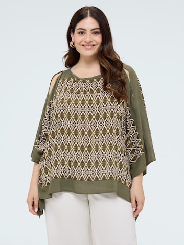 Kimono Fiorella Rubino en vert : devant