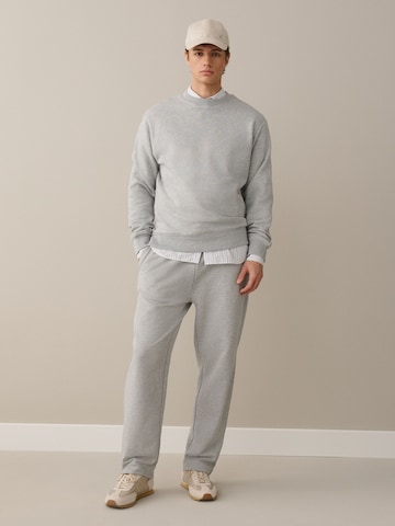 Effilé Pantalon Next en gris