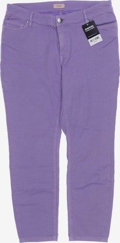 TRIANGLE Jeans in 32-33 in Purple: front
