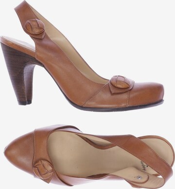 BRONX Sandals & High-Heeled Sandals in 38 in Brown: front