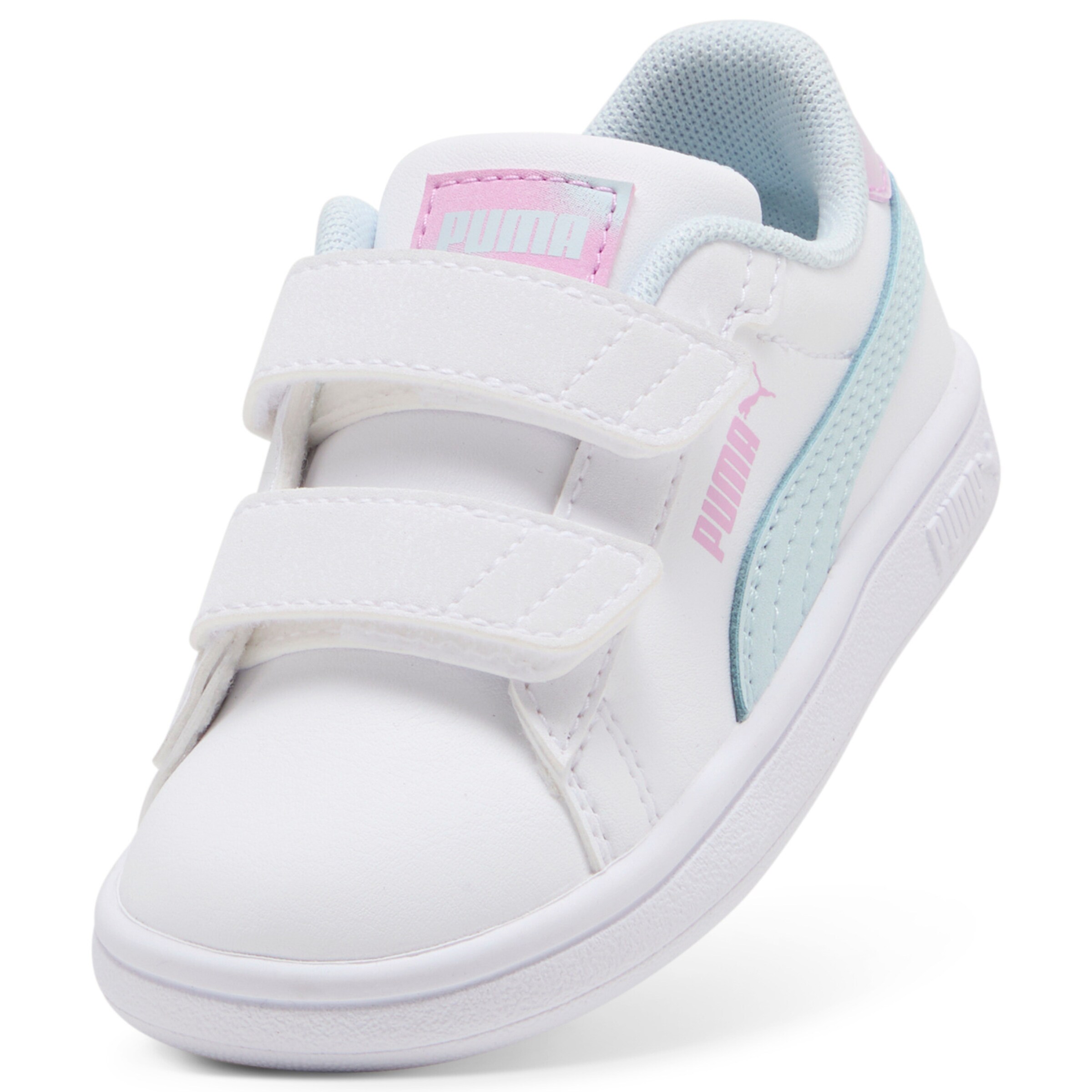 PUMA Sneakers in White: front