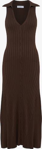 St MRLO Stickad klänning 'KELSY' i brun: framsida