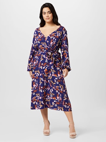 Robe ONLY Carmakoma en bleu : devant