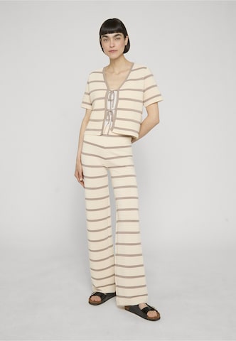 Estelou - Casaco de malha em bege