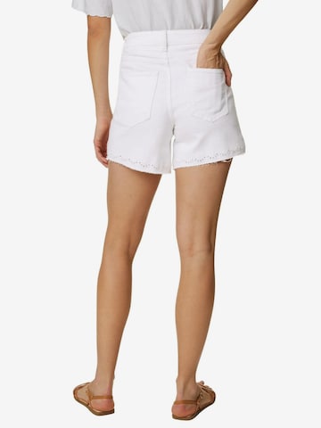 Marks & Spencer Regular Jeans in White: front