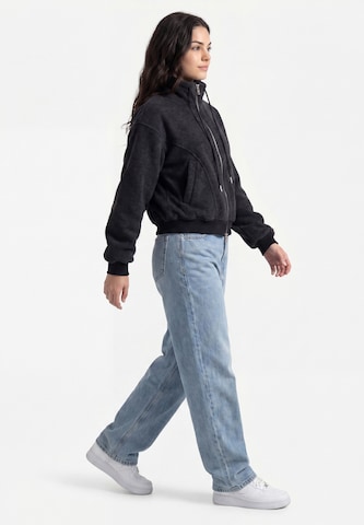Veste en polaire MYMO en gris