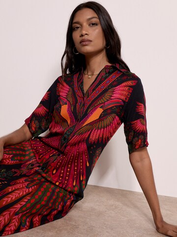 Apricot Dress ' ' in Black