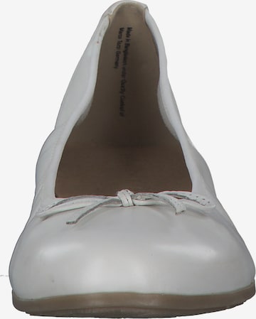 MARCO TOZZI Ballerina '22100' in Weiß
