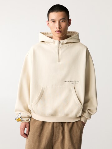 Pull&Bear Sweatshirt in Beige