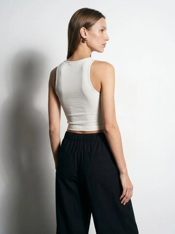 Dilvin Top in White