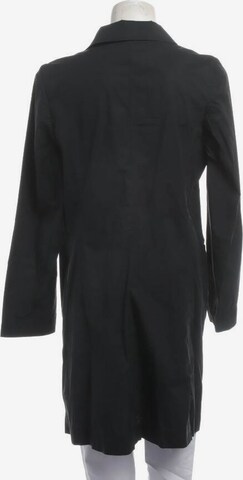 Closed Jacket & Coat in M in Black