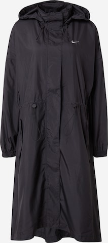 Nike white and black coat hotsell