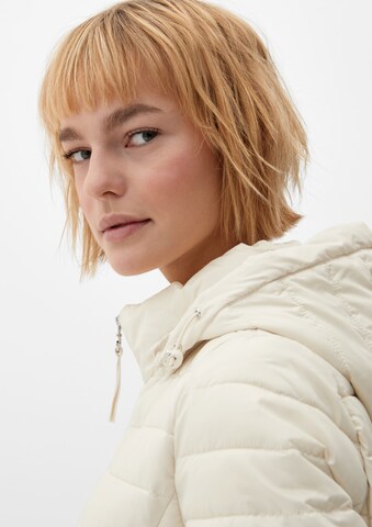 s.Oliver Mantel in Weiß