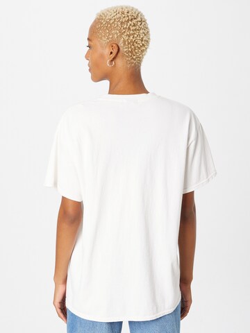 T-shirt Nasty Gal en blanc