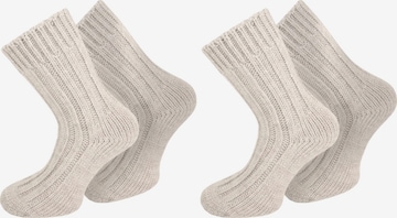 normani Socks in White: front