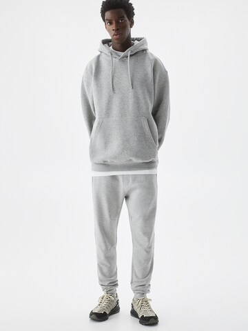 Pull&Bear Tapered Pants in Grey