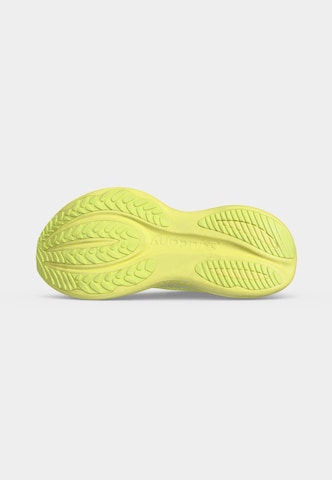 dzeltens saucony Sporta apavi 'Triumph 24'